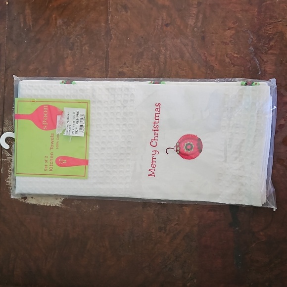 KITCHEN TOWELS - Picture 1 of 8